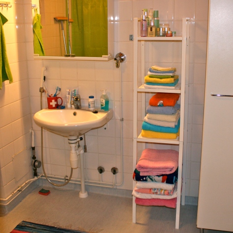 A Towel Shelf! How Exciting (not)!