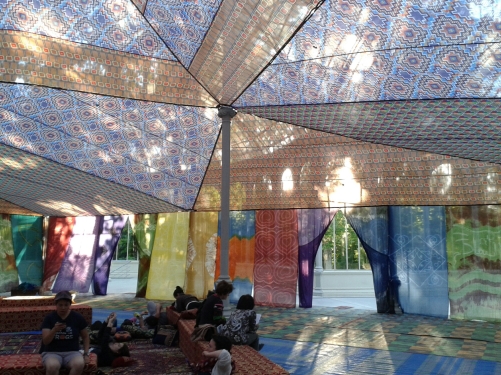 Inside The Crystal Palace - Gorgeous temporary relaxing space